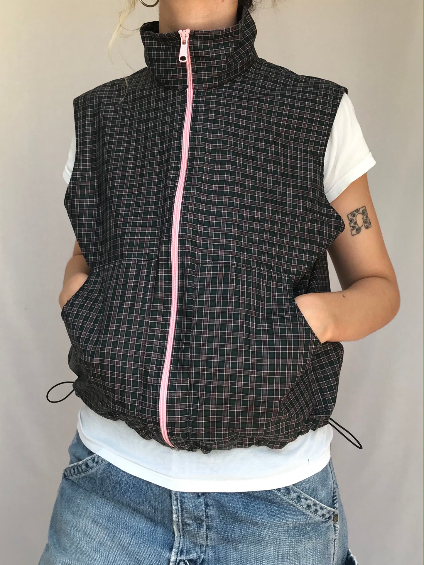 Chemise sans manche à carreaux Verts et Roses