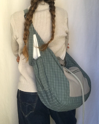 Crossbody Bag à carreaux vert et gris