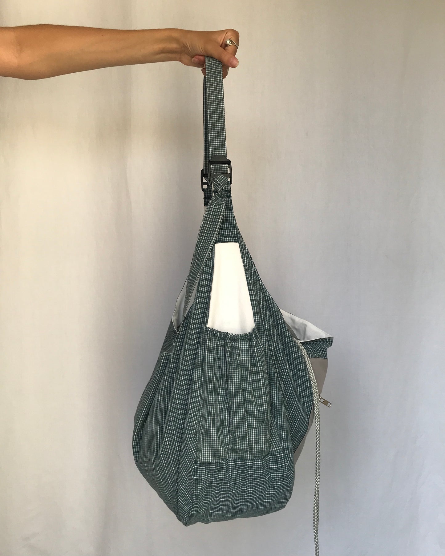 Crossbody Bag à carreaux vert et gris