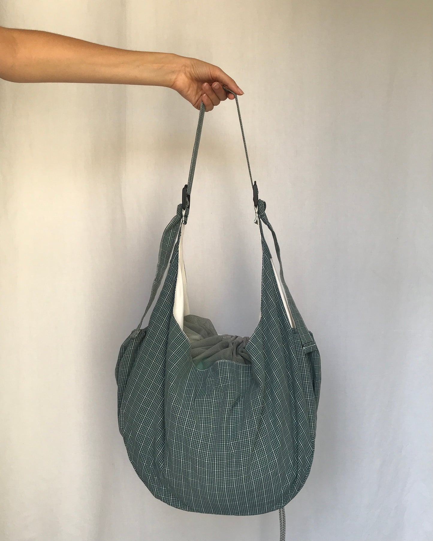 Crossbody Bag à carreaux vert et gris