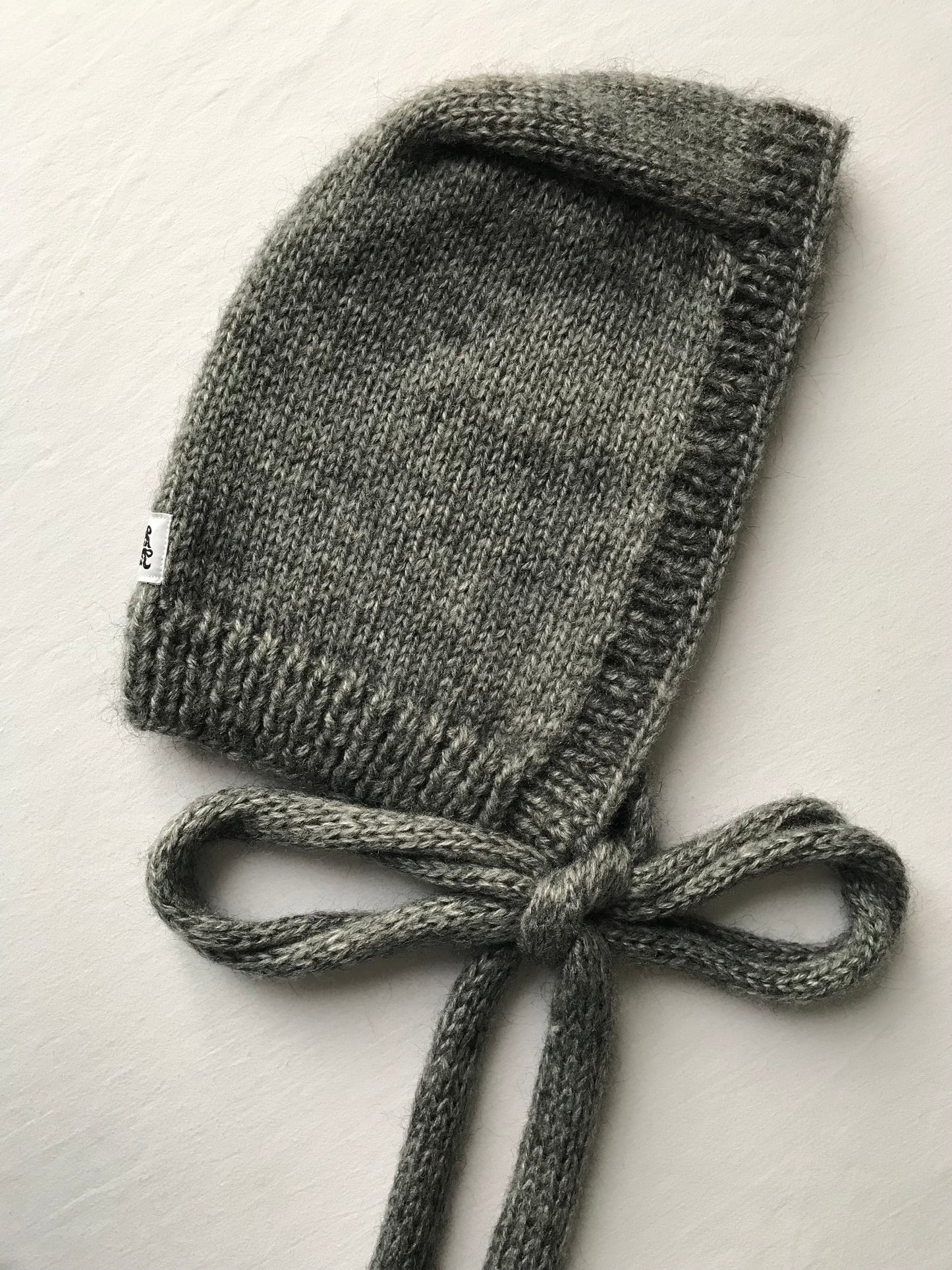 Balabonnet gris chiné